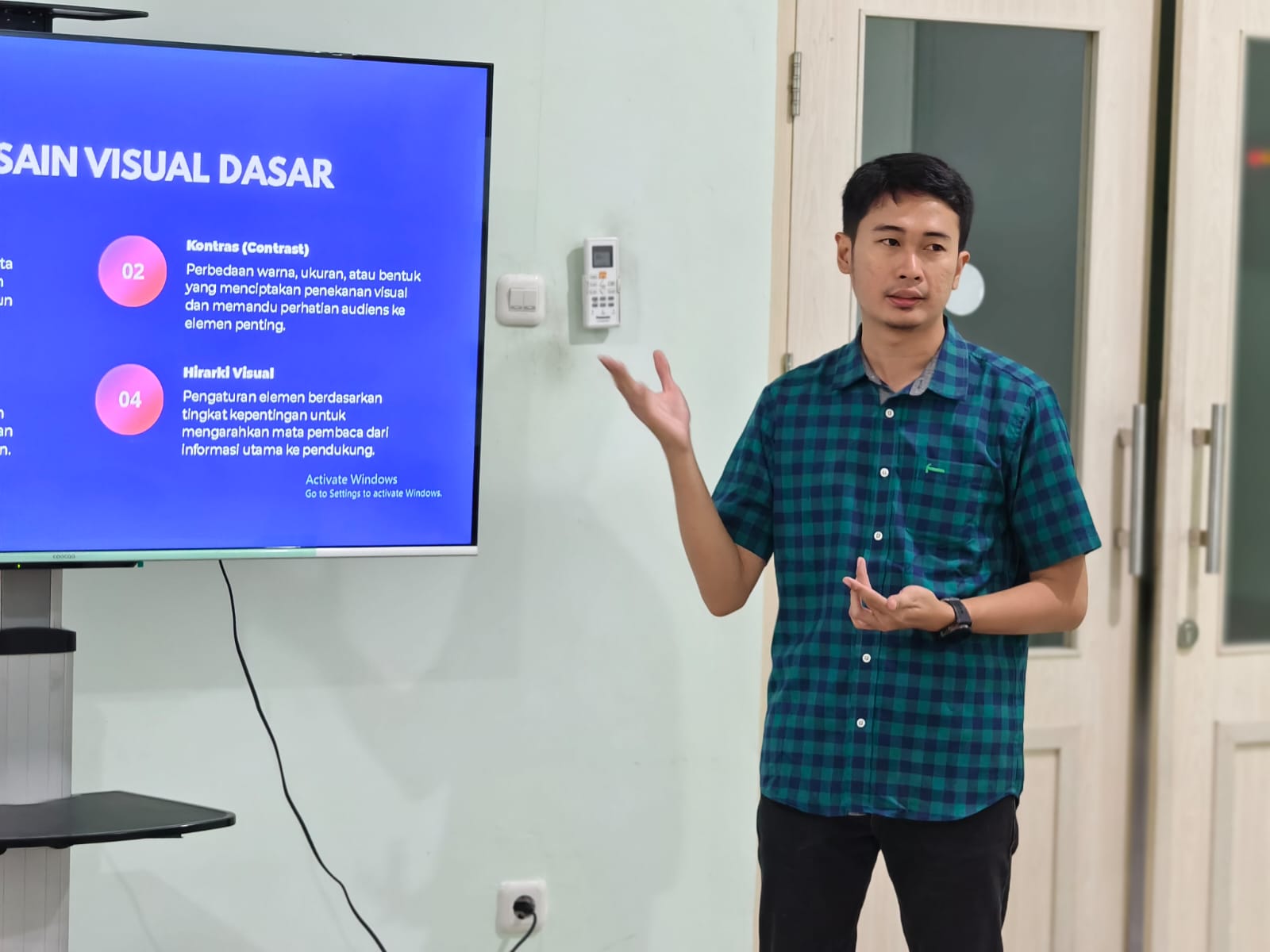 Kursus Web Administration untuk Sekolah